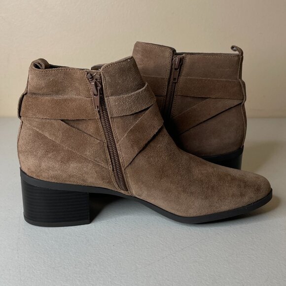 Anne Klein Javen Suede Leather Booties Size 9.5 - Picture 3 of 15